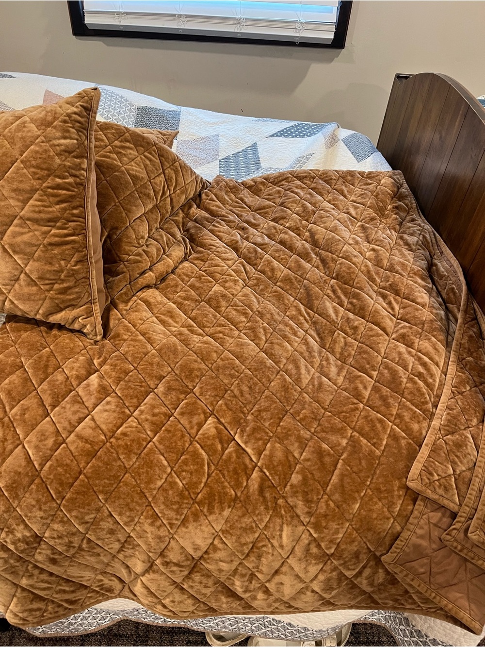 Plush Quilted Velvet Bedspread - Camel Brown